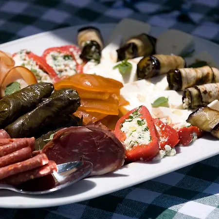 Dionysos Village Marmaris ホテル トゥルンチュ