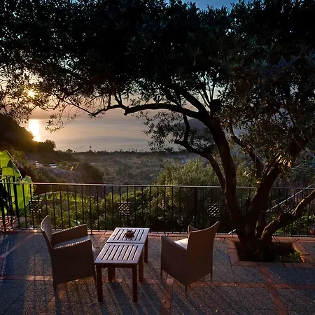 Dionysos Village Marmaris ホテル