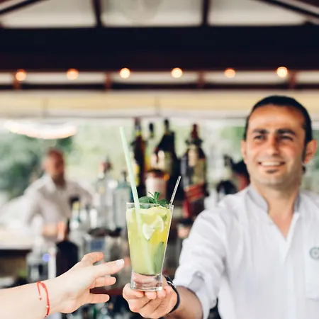 ホテル Dionysos Village Marmaris トゥルンチュ